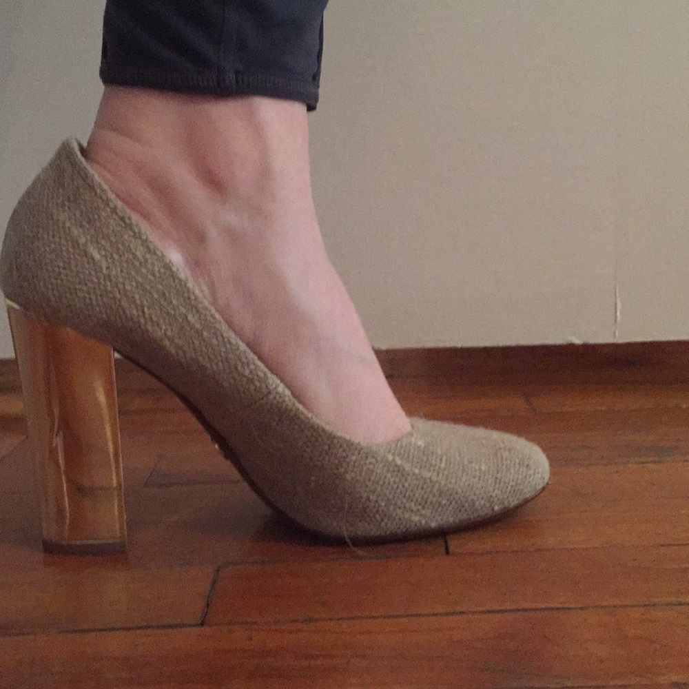 Tory Burch new natura shoe with gold heel